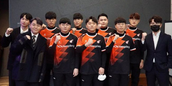 以及在逆境 以及在逆境