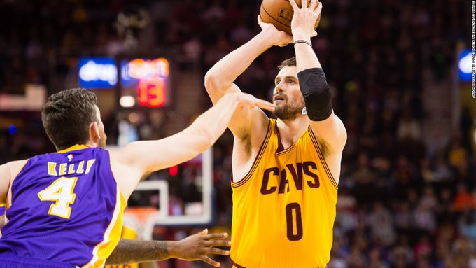 莱万的重要 莱万的重要