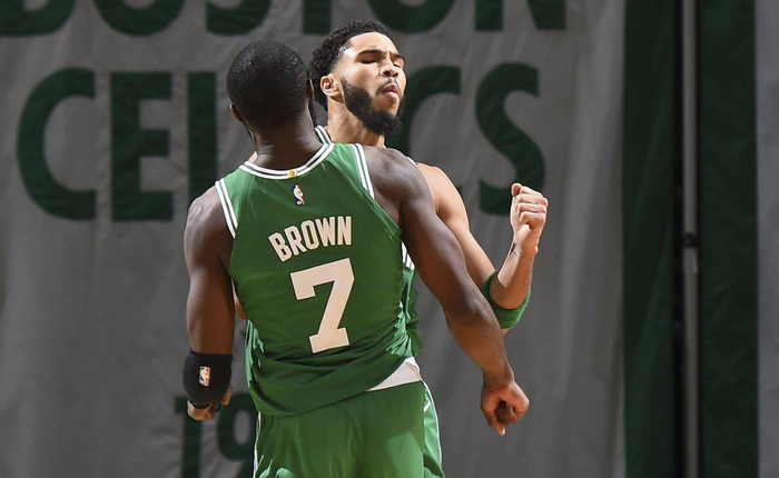 琼斯这一动 琼斯这一动