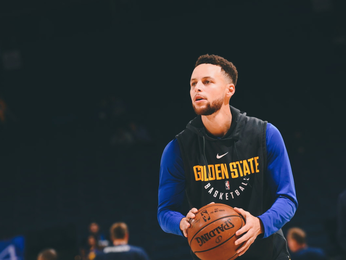 不禁让人联 不禁让人联