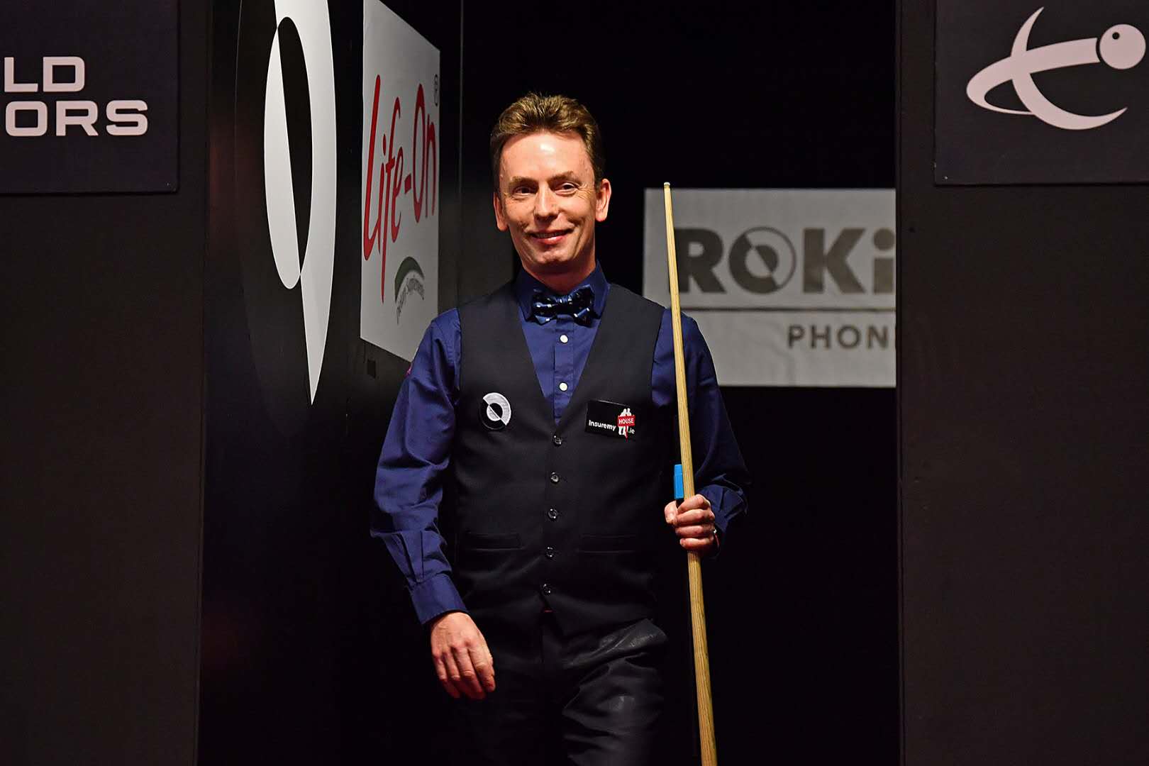 一位备受尊 一位备受尊