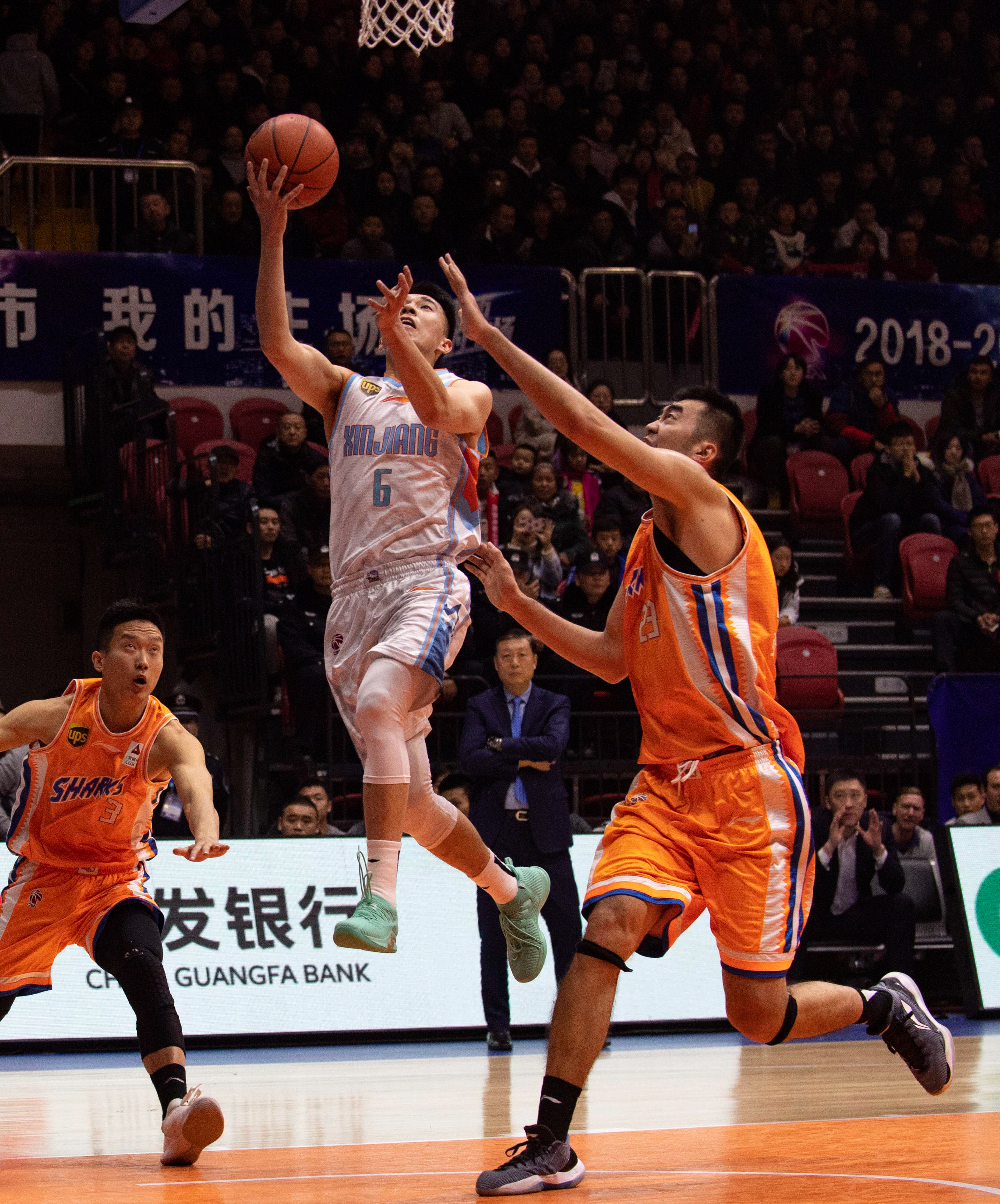 和2次抢断 和2次抢断